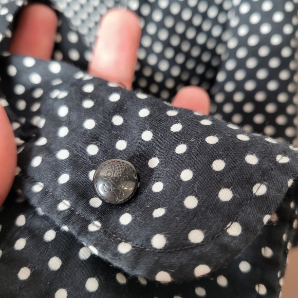 LAUREN RALPH LAUREN Polka Dot Button Down Medium - Picture 5 of 6
